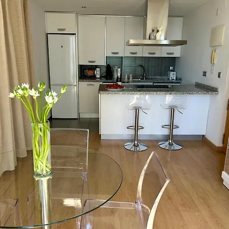 2 Big Terraces Penthouse Center *