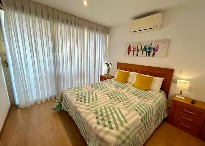 2 Big Terraces Penthouse Center *