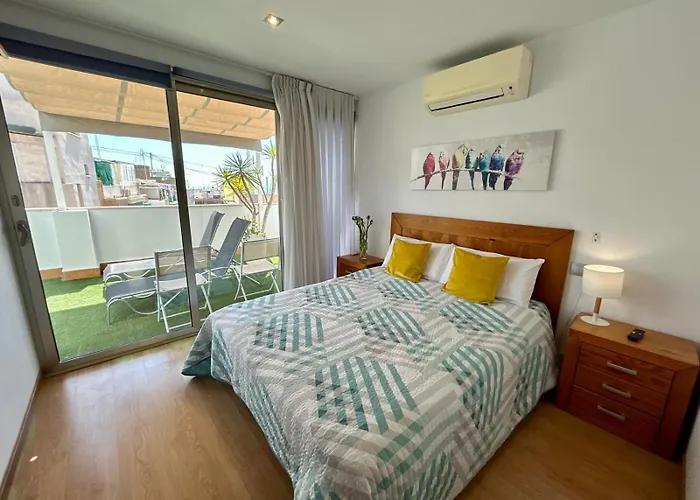 2 Big Terraces Penthouse Center Apartment